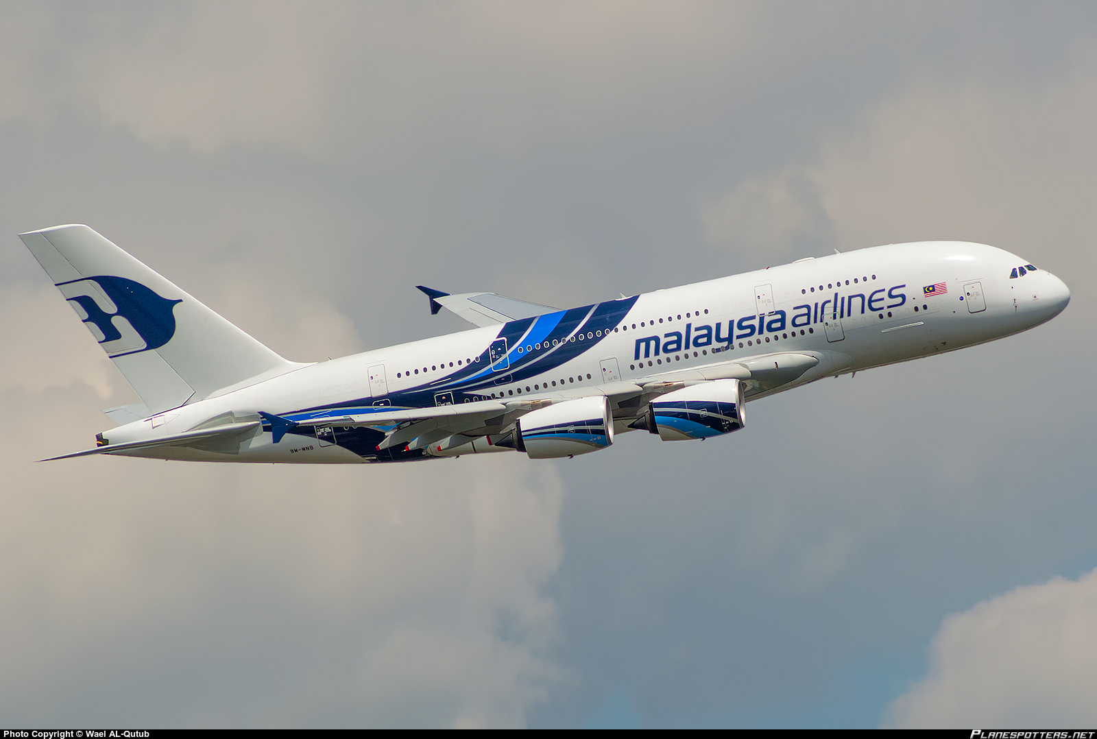 ALERT Malaysian Airlines #MH2 to London Heathrow returned to KUL due to