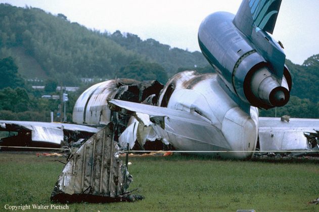 #OnThisDay in 1996, Garuda Flight 865 overruns the runway at Fukuoka, Japan