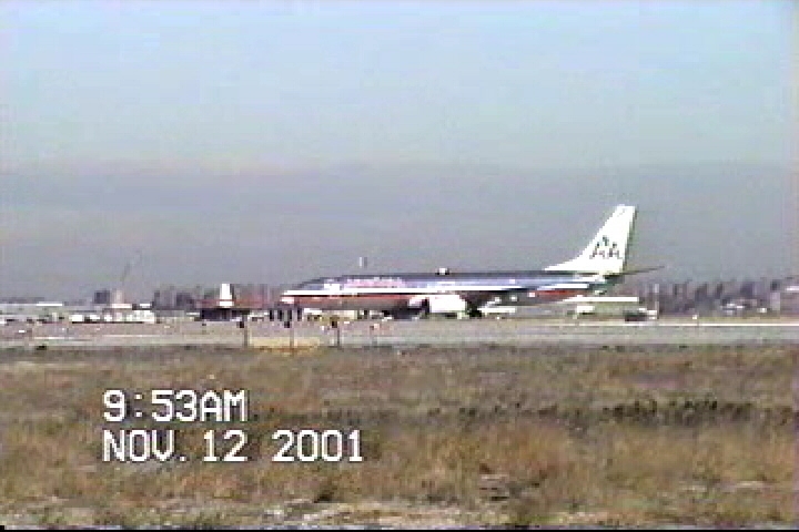 #OnThisDay in 2001, American Airlines Flight 587 crashes in Queens, New