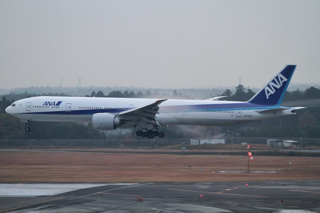 ANA Boeing 777-300ER flight #NH175 to Tokyo turned back to LAX