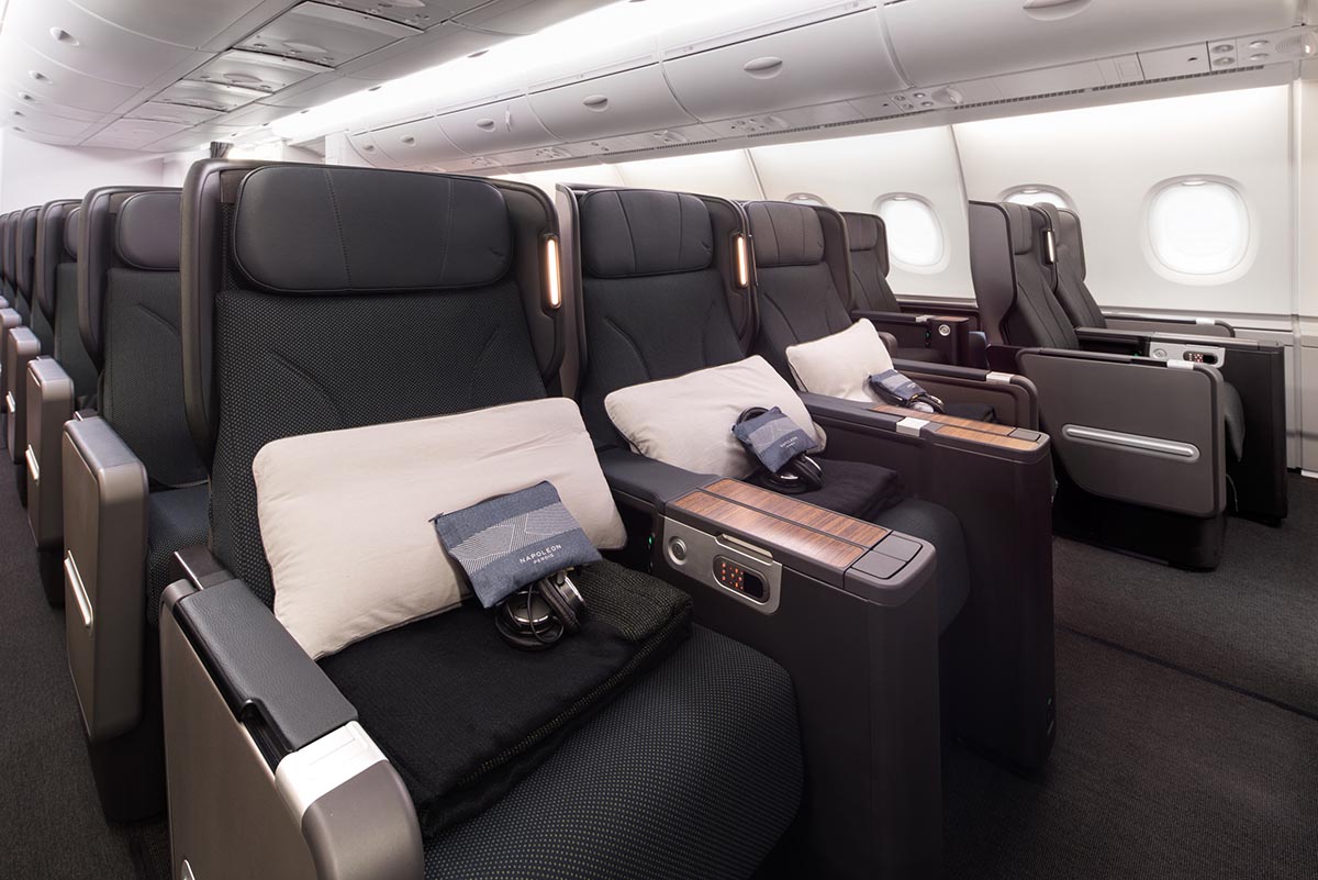 Qantas A380 Premium Economy 1 - AIRLIVE