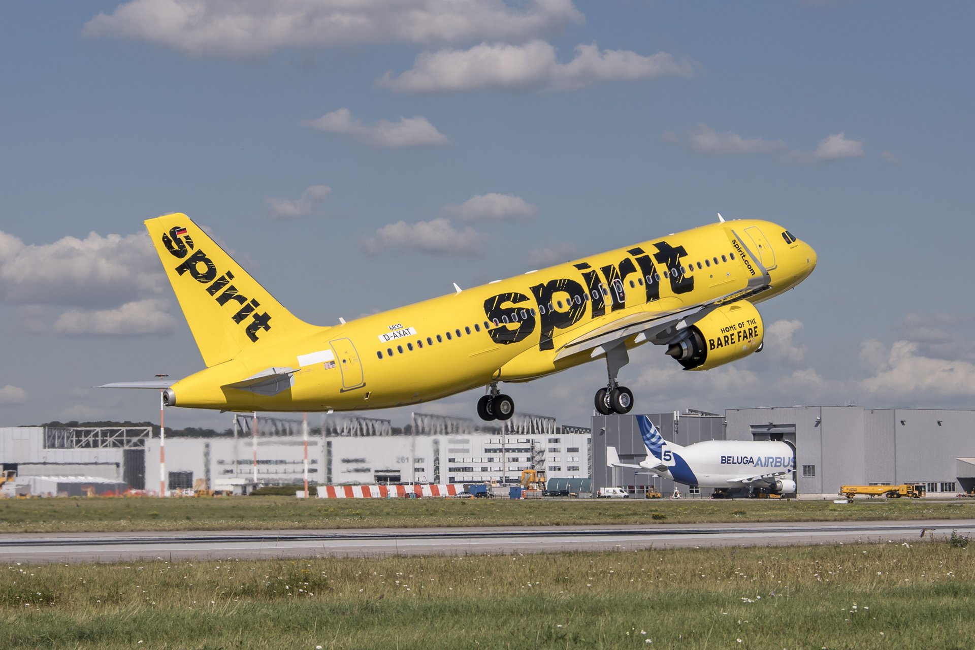 Good news! Spirit Airlines to resume hiring pilots and flight attendants