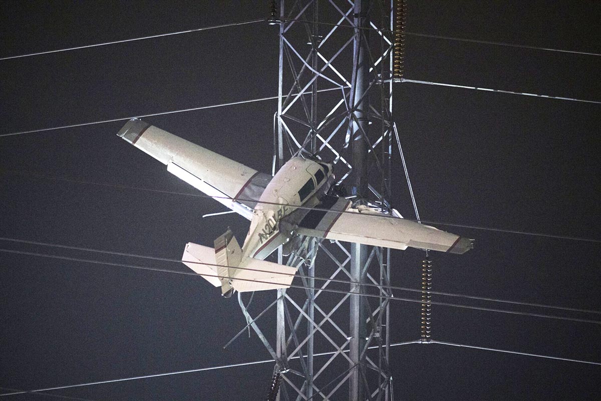 a-small-plane-has-crashed-into-power-lines-causing-widespread-outages