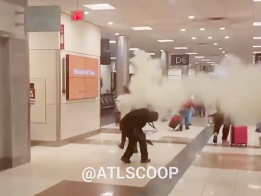 Woman arrested after she went crazy with a fire extinguisher at Atlanta ...
