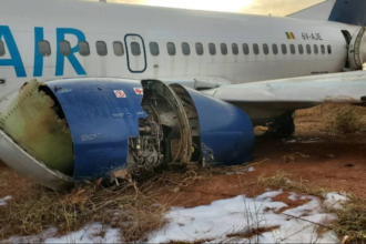 Air Senegal Boeing 737 Skid Off